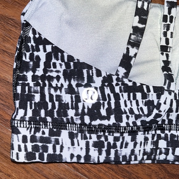 lululemon Energy Bra - Picture 3 of 4